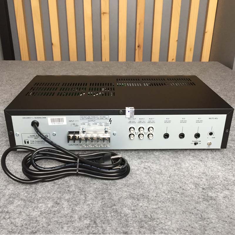 TOA A-2030H mặt sau amply