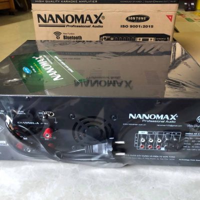 Mặt sau của amply Nanomax Pro-1000i