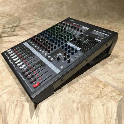 Mixer analog Yamaha MGP12X