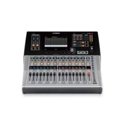 Mixer kỹ thuật số Yamaha TF1