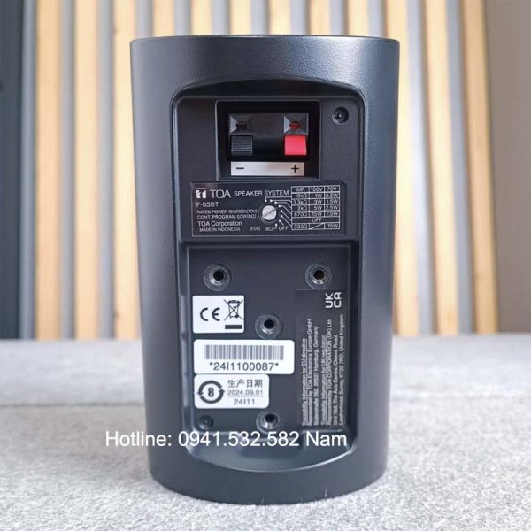 Mặt sau loa hộp TOA F-03BT
