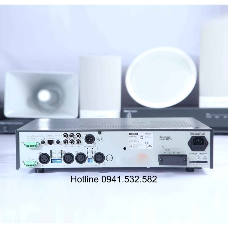Mặt sau của amply Bosch PLE-1MA060-EU