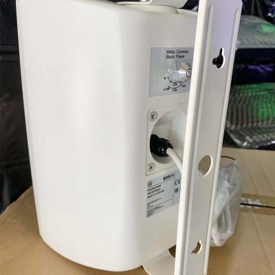 Loa hộp treo tường 3OW 𝗕𝗢𝗦𝗖𝗛 𝗟𝗕𝟮-𝗨𝗖𝟯𝟬-𝗟