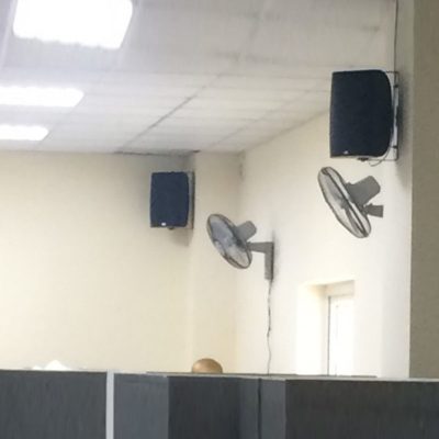 OBT-584 loa treo tường 60W