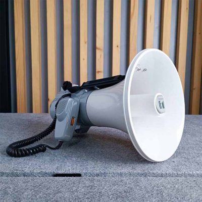 TOA ER 2215W loa nén đeo vai