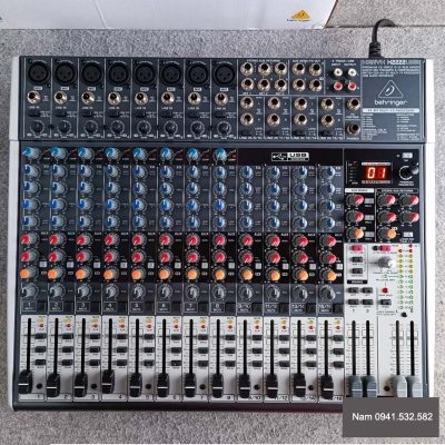 Behringer X2222USB