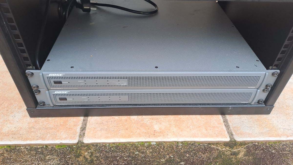 Bose PowerSpace P4300A