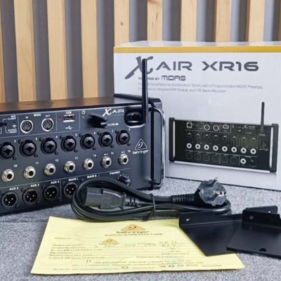 Behringer XR16