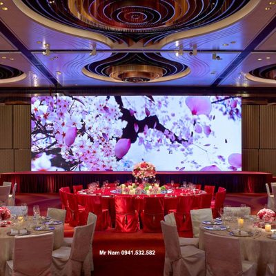 Giải Pháp Màn Hình LED Hiện Đại Cho Nhà Hàng Tiệc Cưới